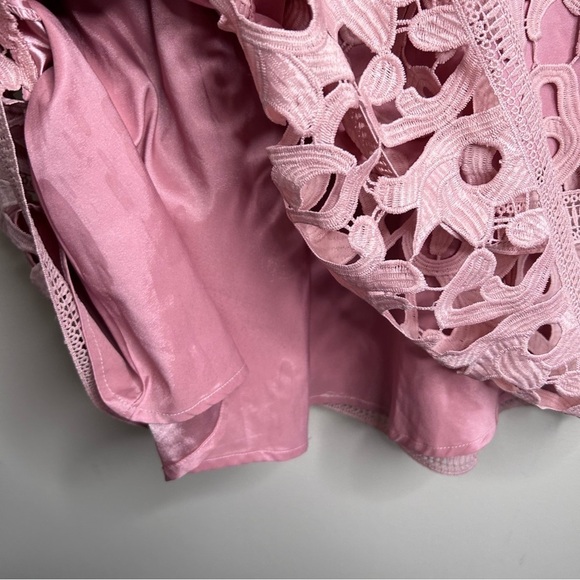 Chi Chi London Pink Lace Mini Dress Size US 2 - Picture 7 of 10